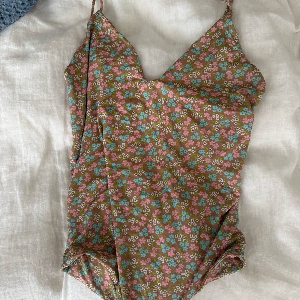 Mai Swim Everyday Bodysuit floral one piece size small